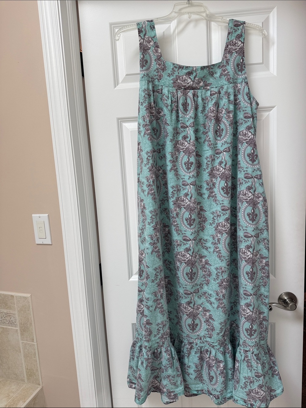 SOFT SURROUNDINGS maxi dress with Pockets and Ruffle hem size XL - Picture 5 of 8